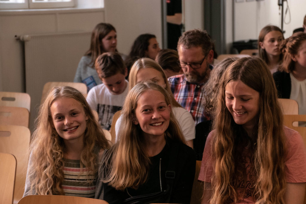 Til Konficomedy med Broager Sparekasse © SønderborgNYT