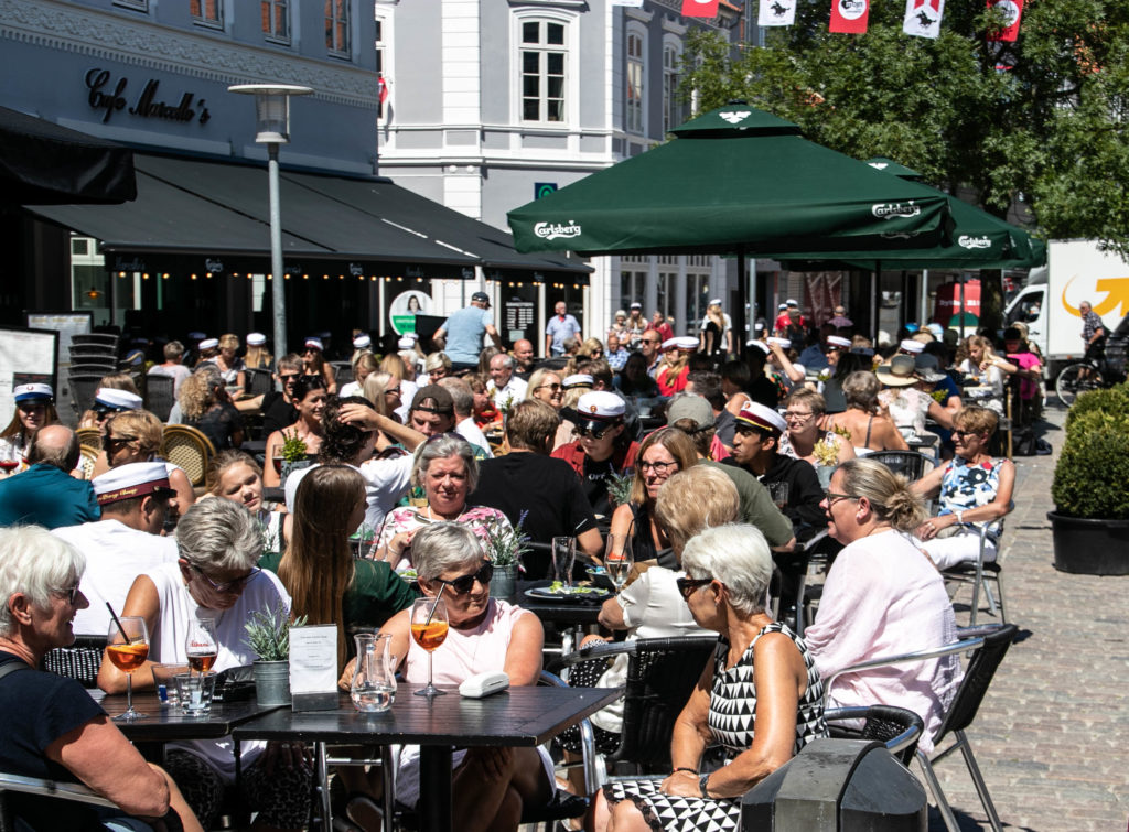 Kloge hoveder ryger i baljen © SønderborgNYT