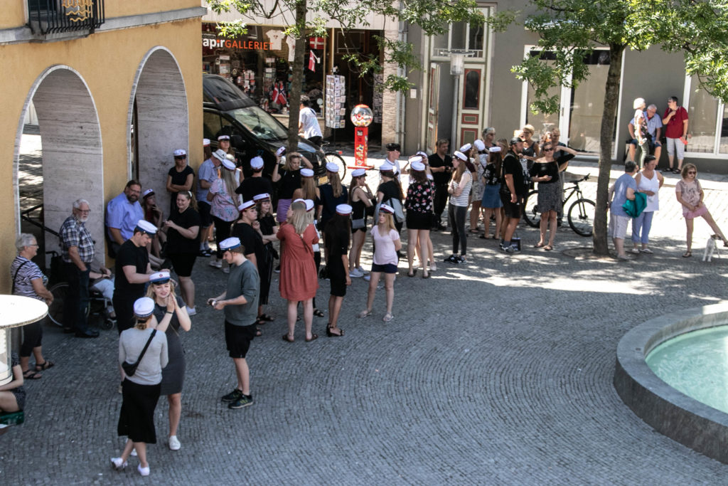 Kloge hoveder ryger i baljen © SønderborgNYT