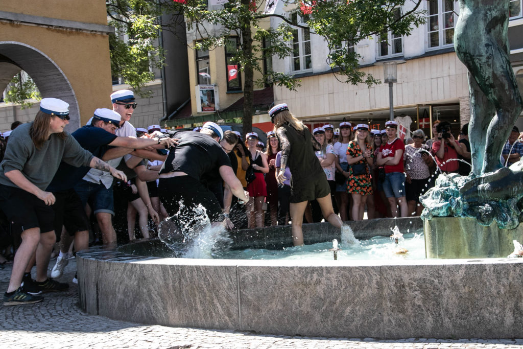 Kloge hoveder ryger i baljen © SønderborgNYT