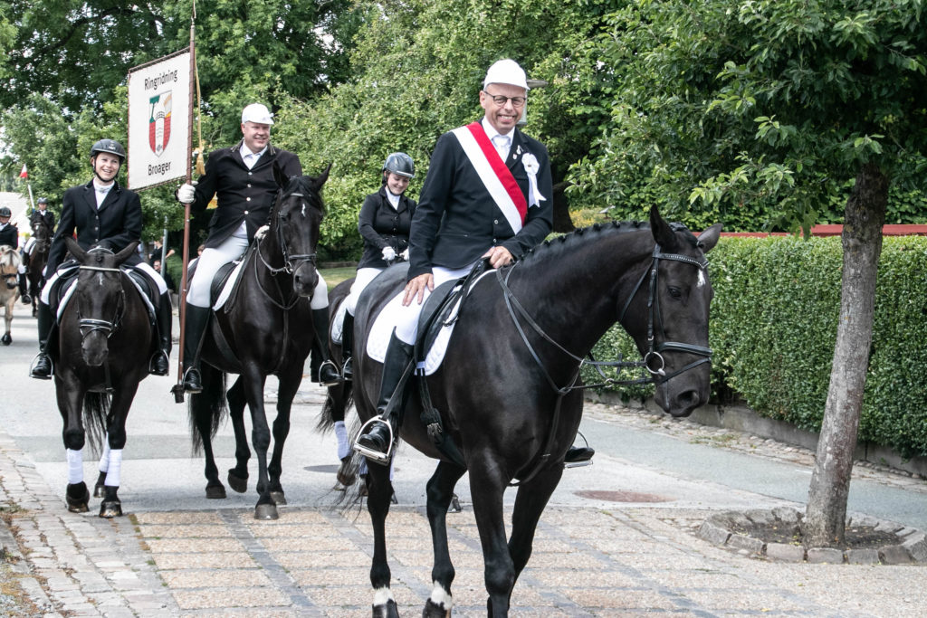 Rytteroptog gennem Broager © SønderborgNYT