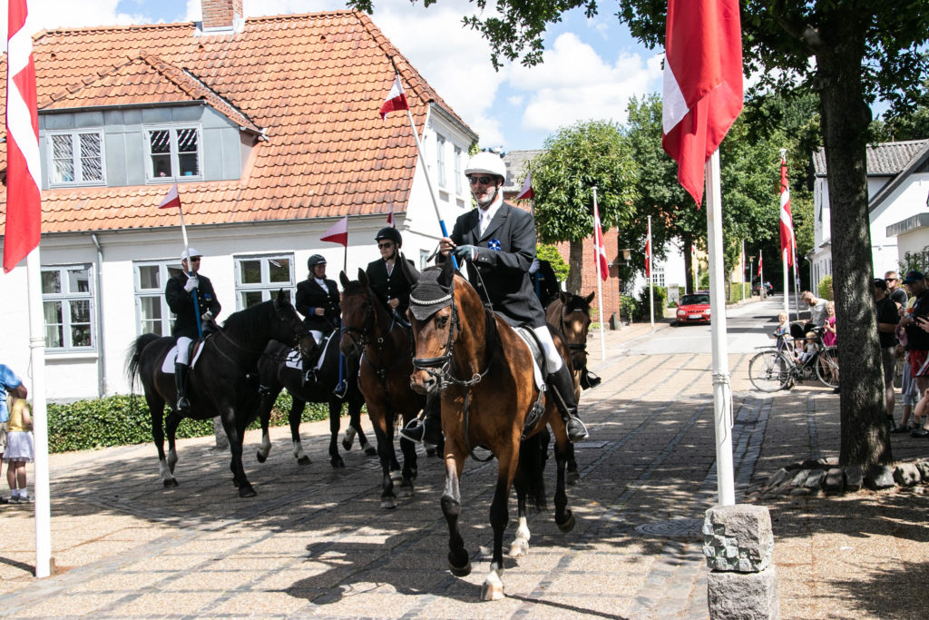 Rytteroptog gennem Broager © SønderborgNYT