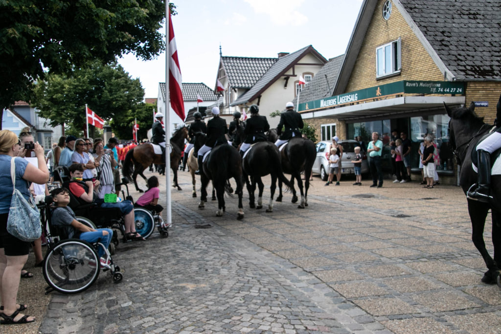 Rytteroptog gennem Broager © SønderborgNYT