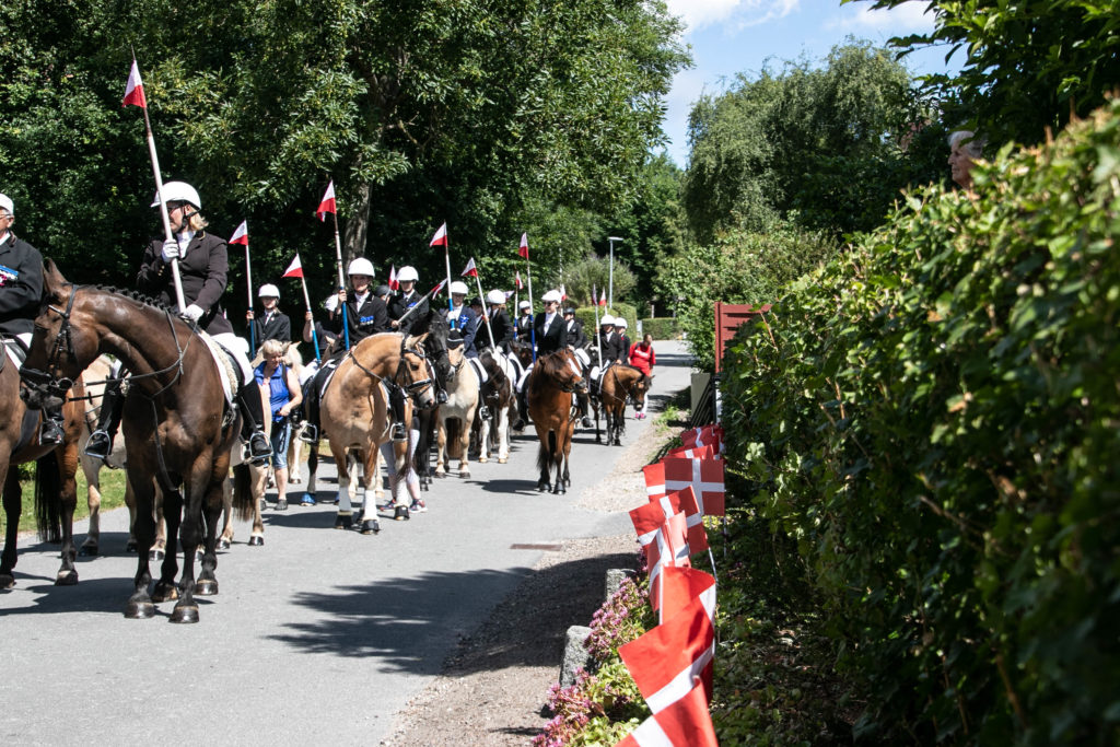 Rytteroptog gennem Broager © SønderborgNYT