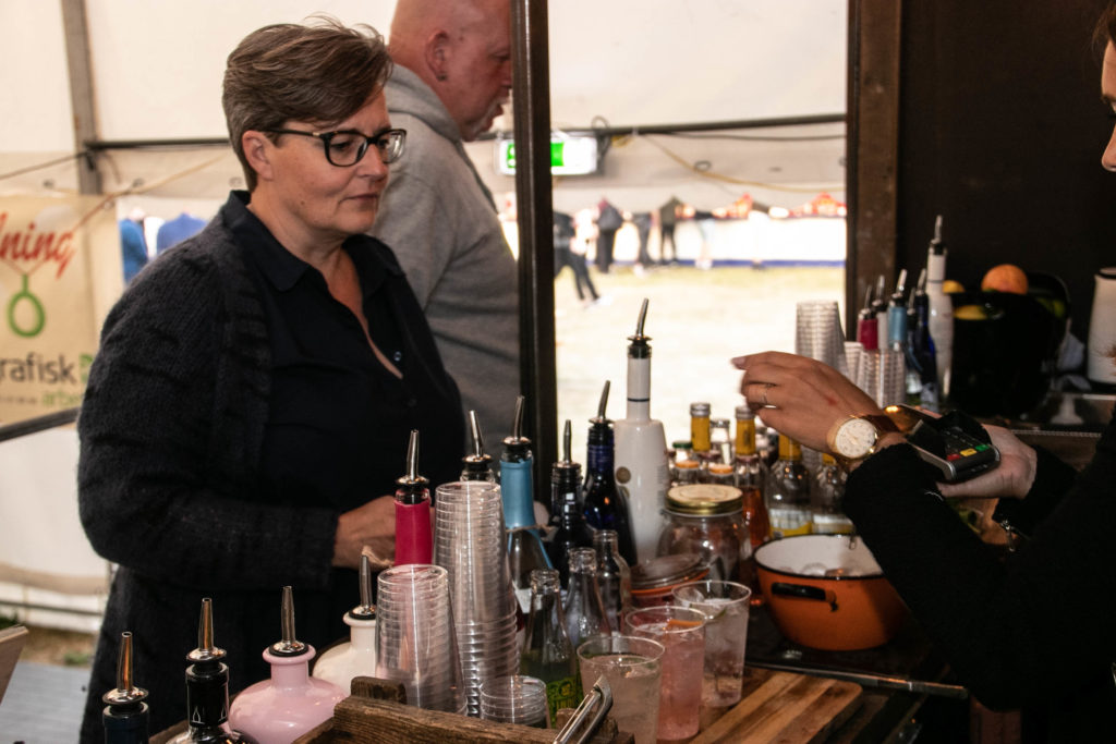Festaften med musik, øl og gin © SønderborgNYT.