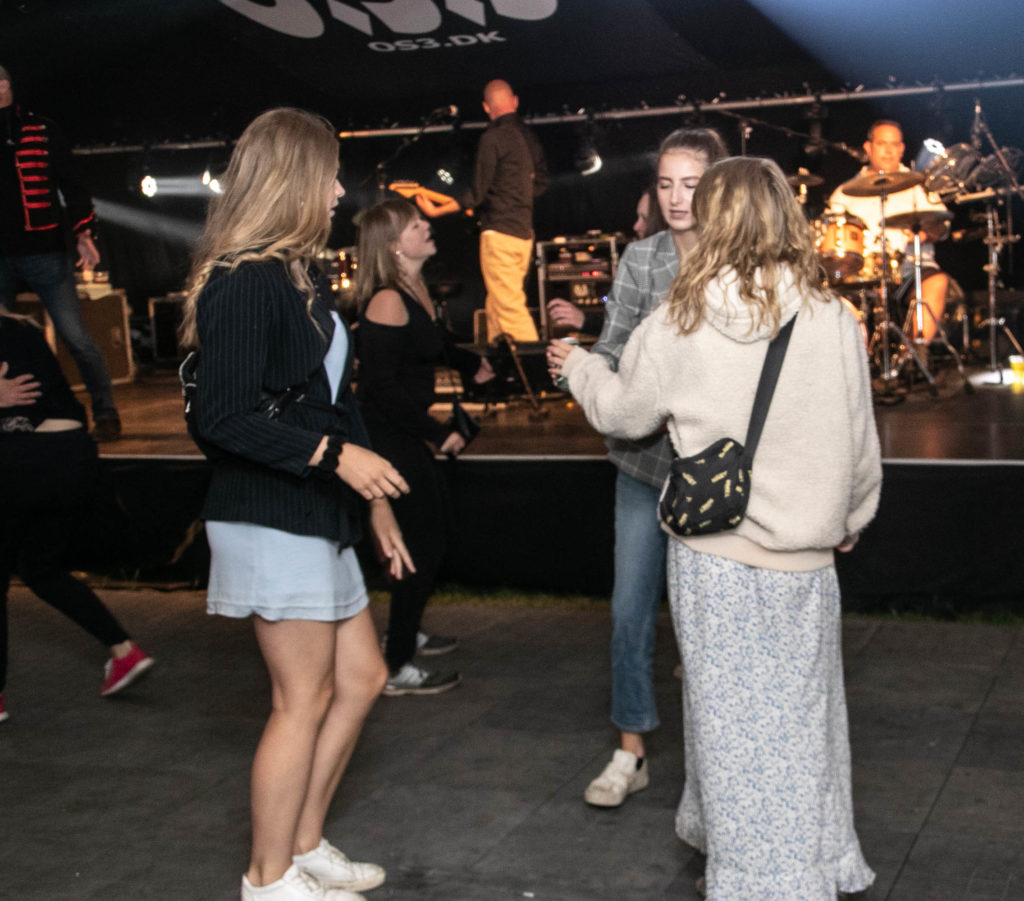 Festaften med musik, øl og gin © SønderborgNYT.