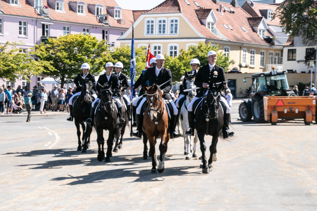 Søndagens rytteroptog © Sønderborgnyt