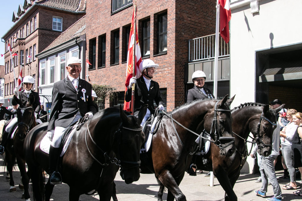 Søndagens rytteroptog © Sønderborgnyt