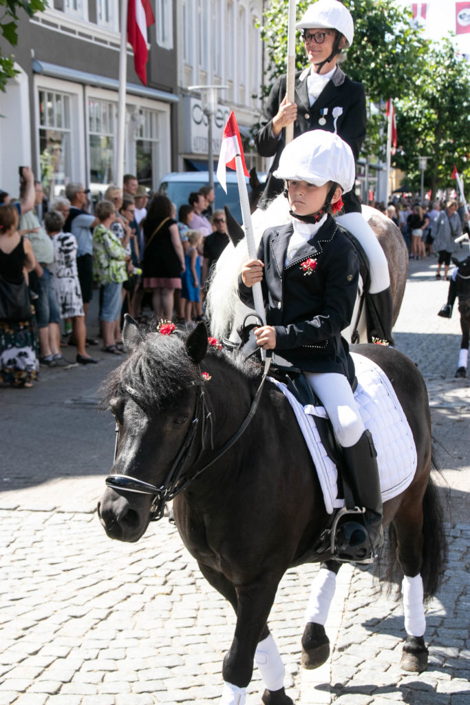 Søndagens rytteroptog © Sønderborgnyt