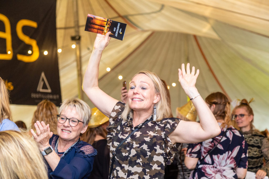 Damehygge – Bachs FOTO