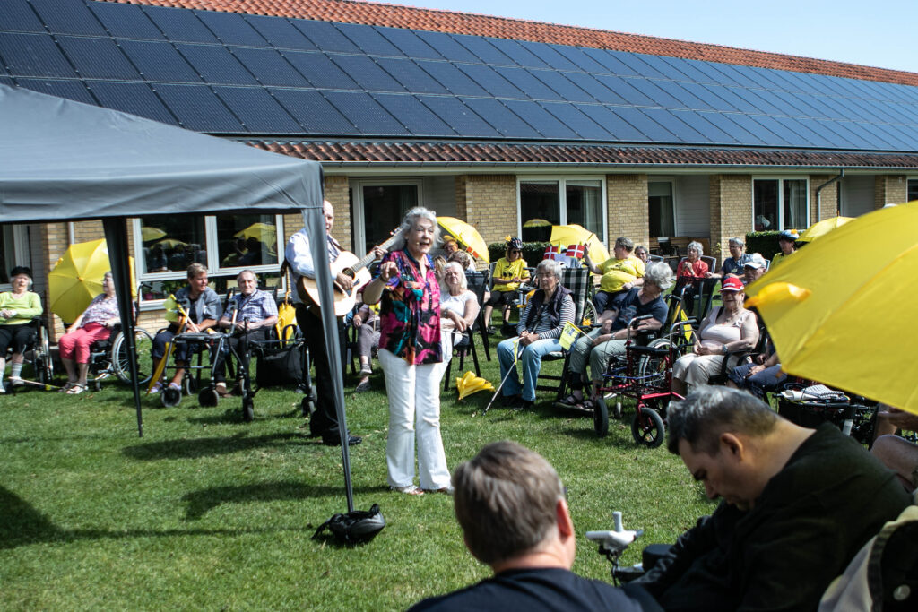 Gul fest. Foto: Ole Kæhler