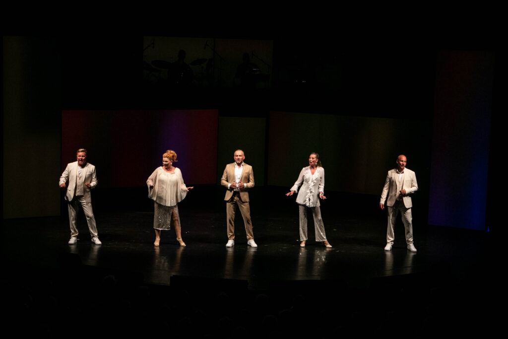 Sønderborgs Revy Show. Foto: Ole Kæhler