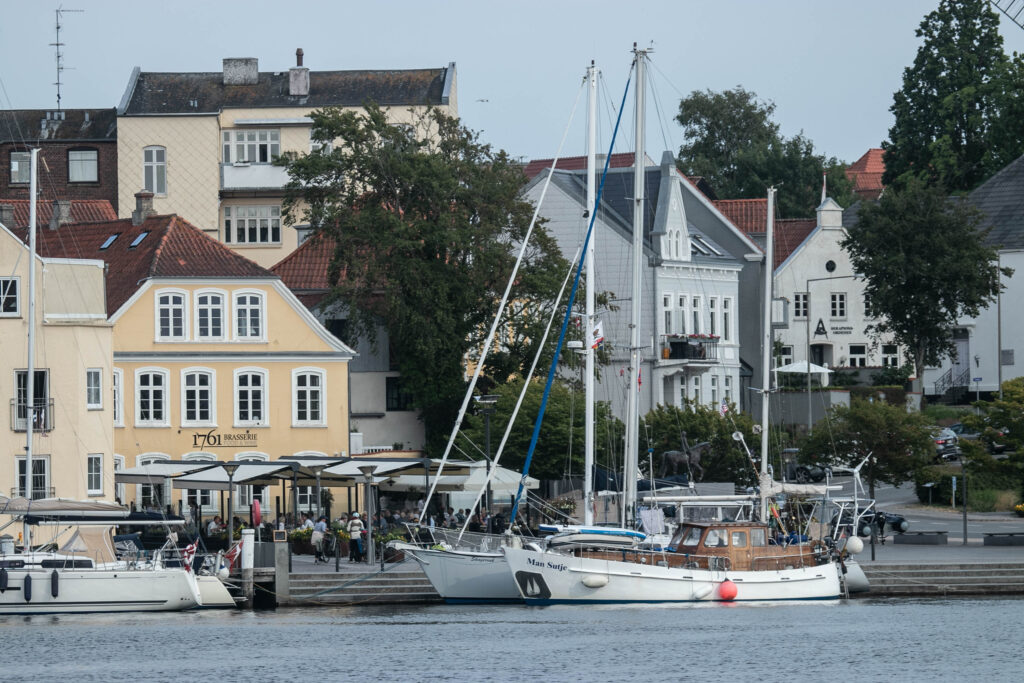 Vandkanten. Foto: Ole Kæhler