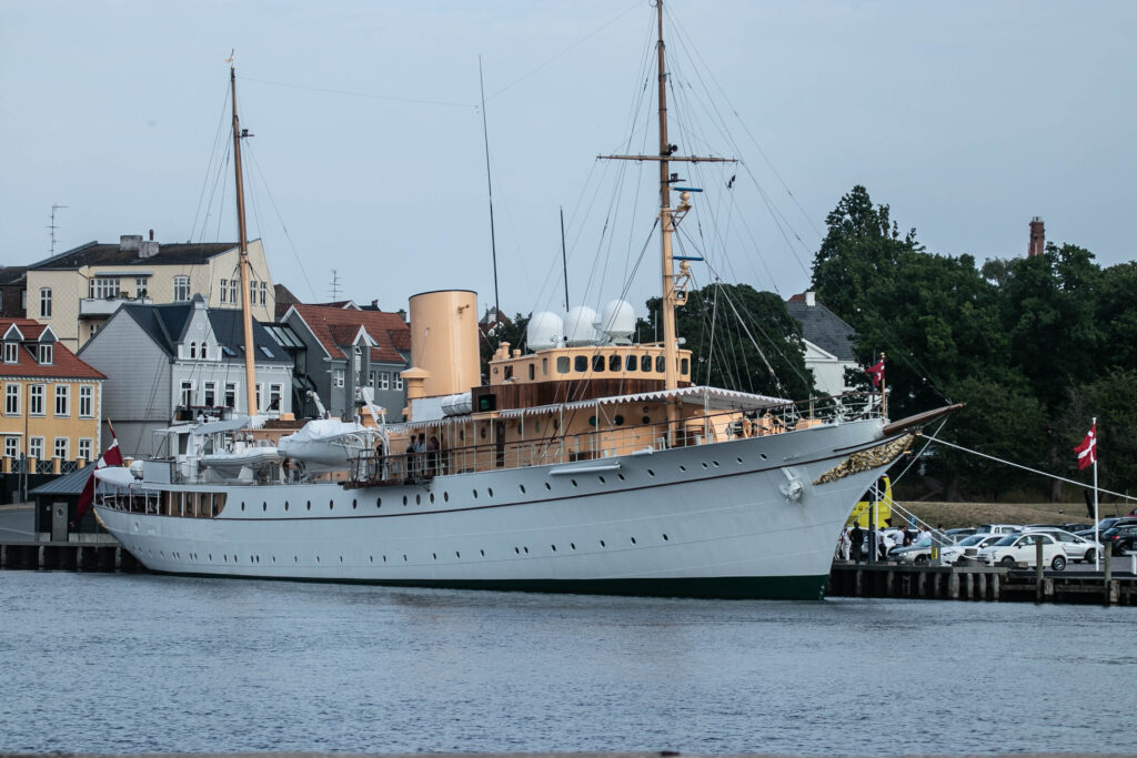 Vandkanten. Foto: Ole Kæhler