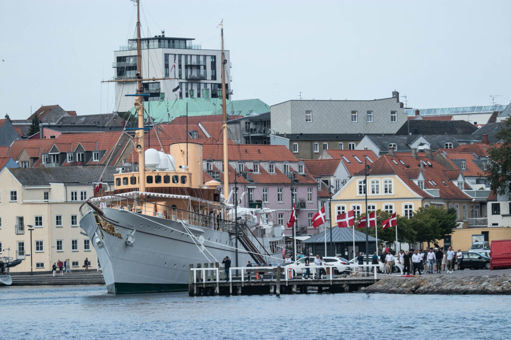 Vandkanten. Foto: Ole Kæhler