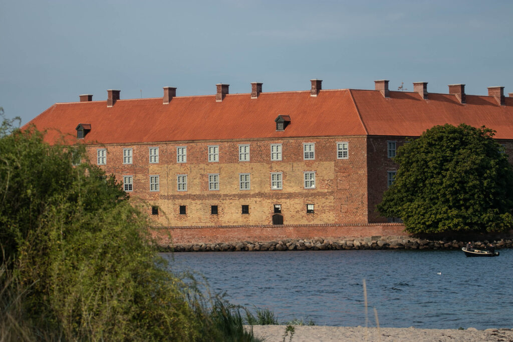 Vandkanten. Foto: Ole Kæhler