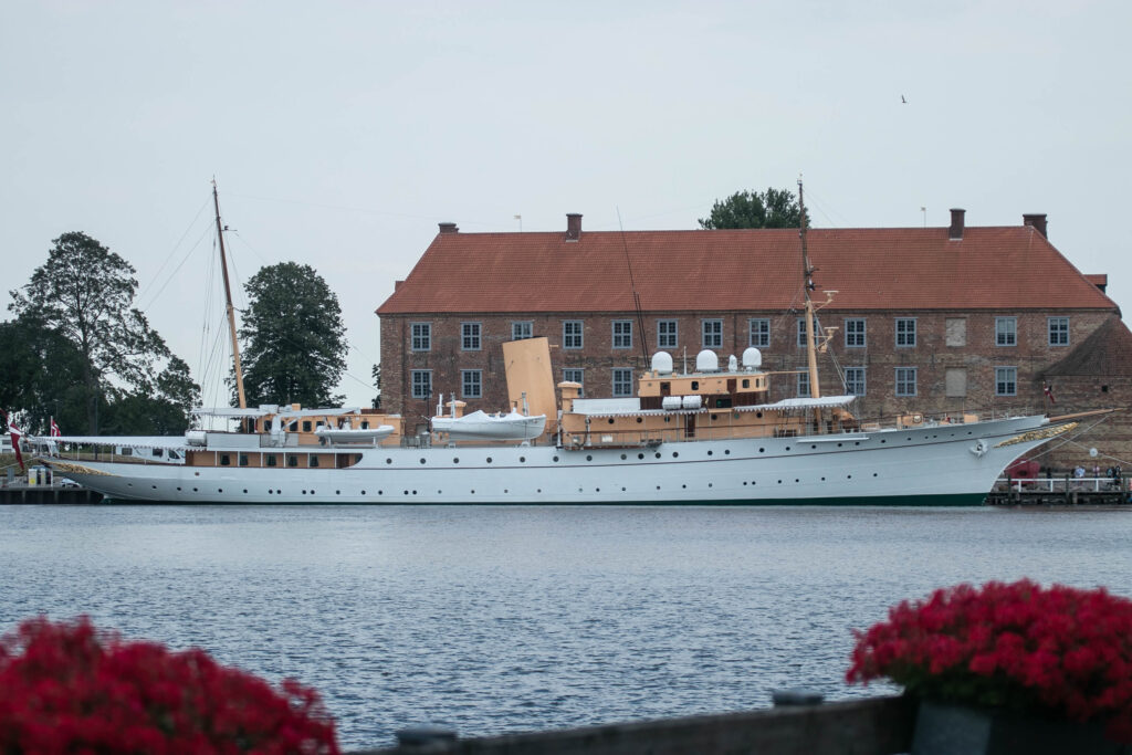 Vandkanten. Foto: Ole Kæhler