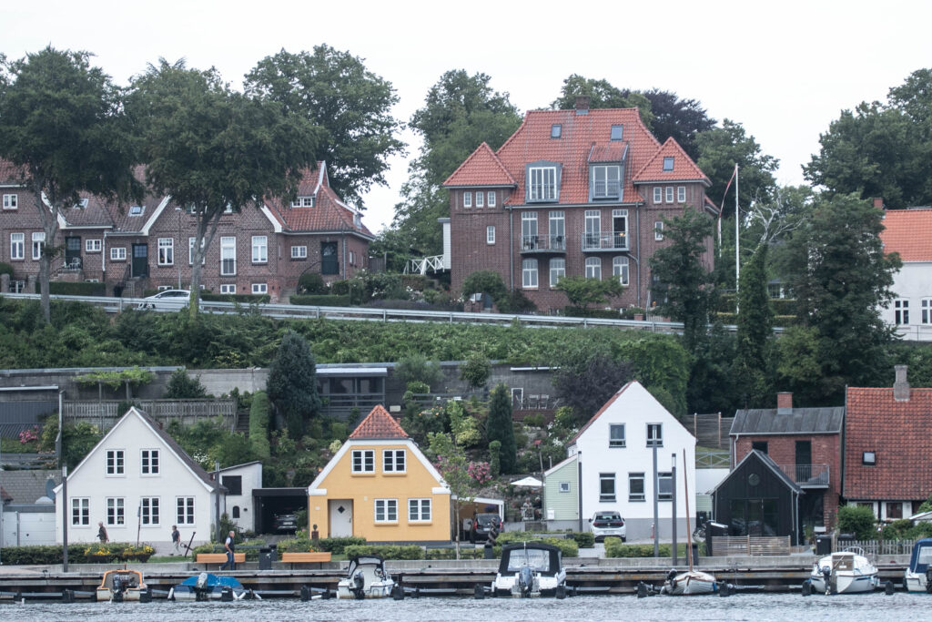 Vandkanten. Foto: Ole Kæhler