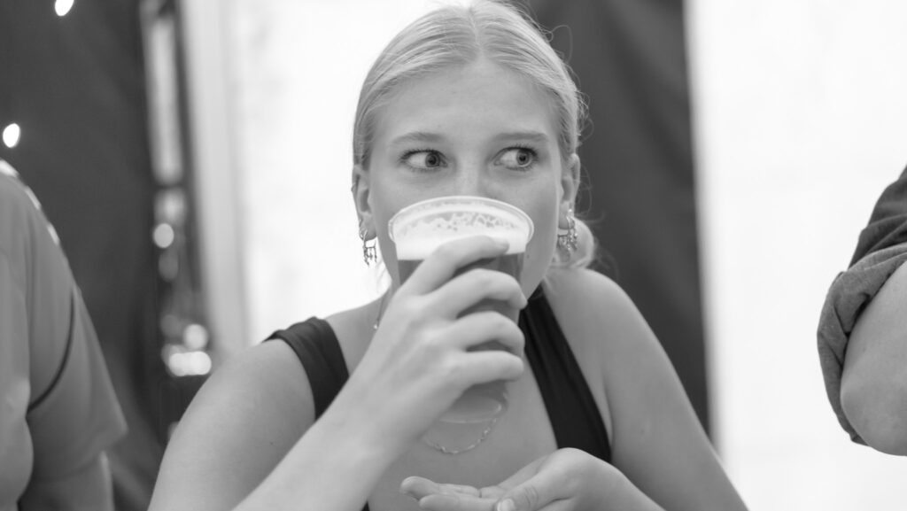 Fest på Kær. Foto: Bachs Foto