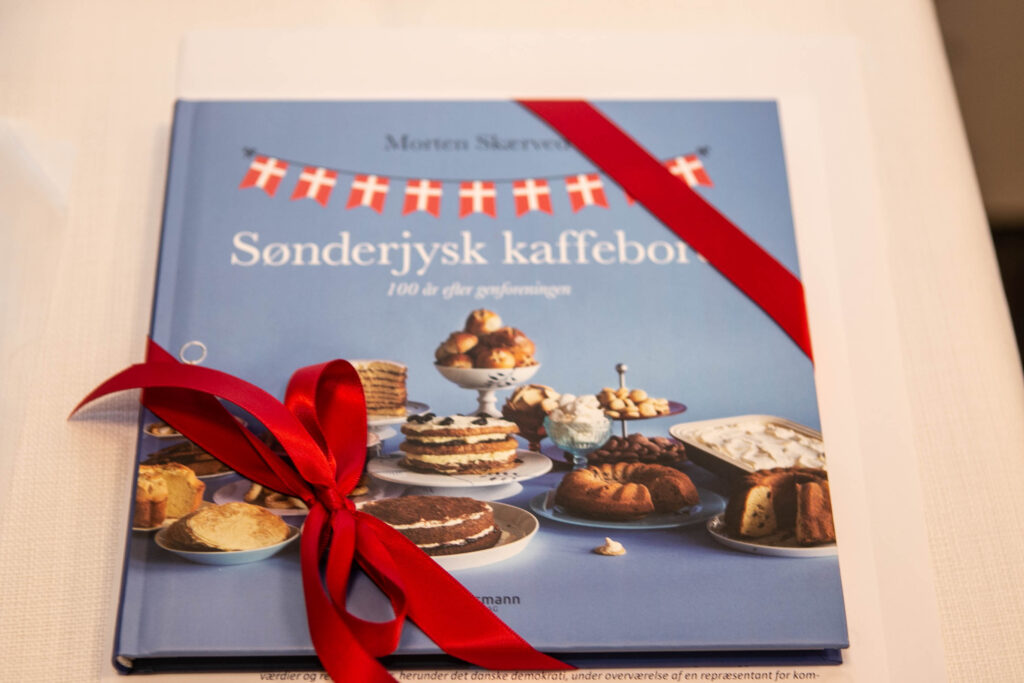 16 nye statsborgere blev budt velkommen