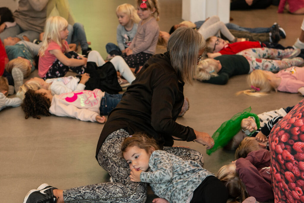 De små synger. Foto: Ole Kæhler