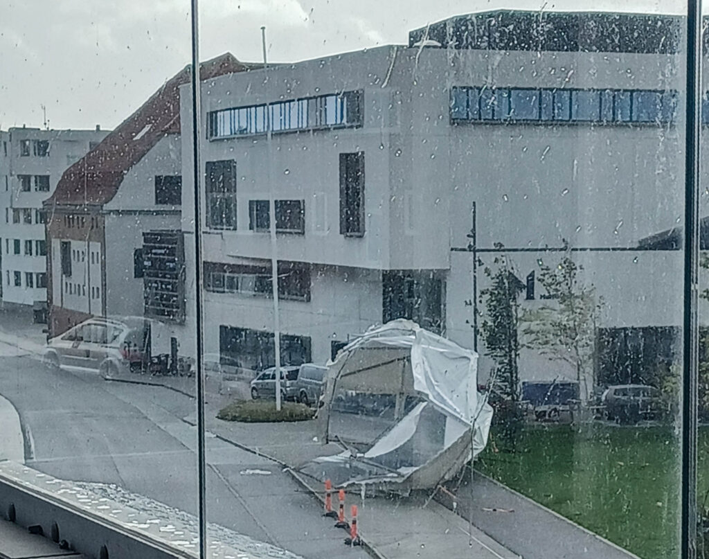 Flyvende telt. Foto: Daniel Møller