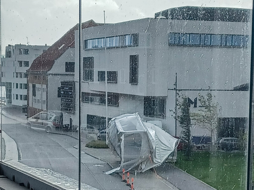 Flyvende telt. Foto: Daniel Møller