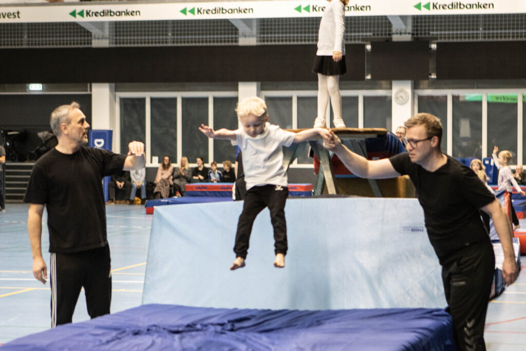 Forårsopvisning. Foto: Ole Kæhler