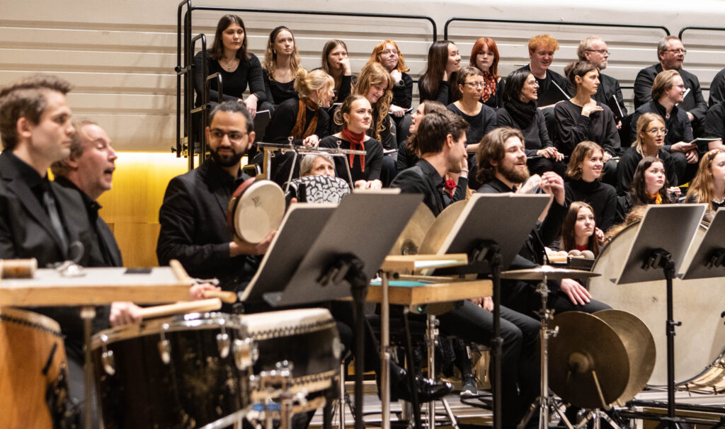 Kor & orkester. Foto: Ole Kæhler