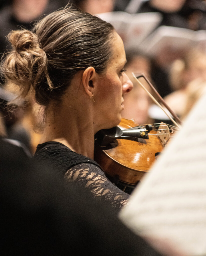 Kor & orkester. Foto: Ole Kæhler