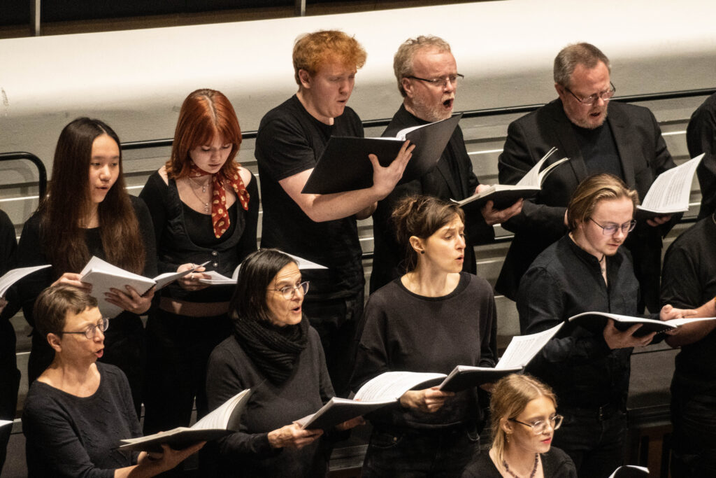 Kor & orkester. Foto: Ole Kæhler