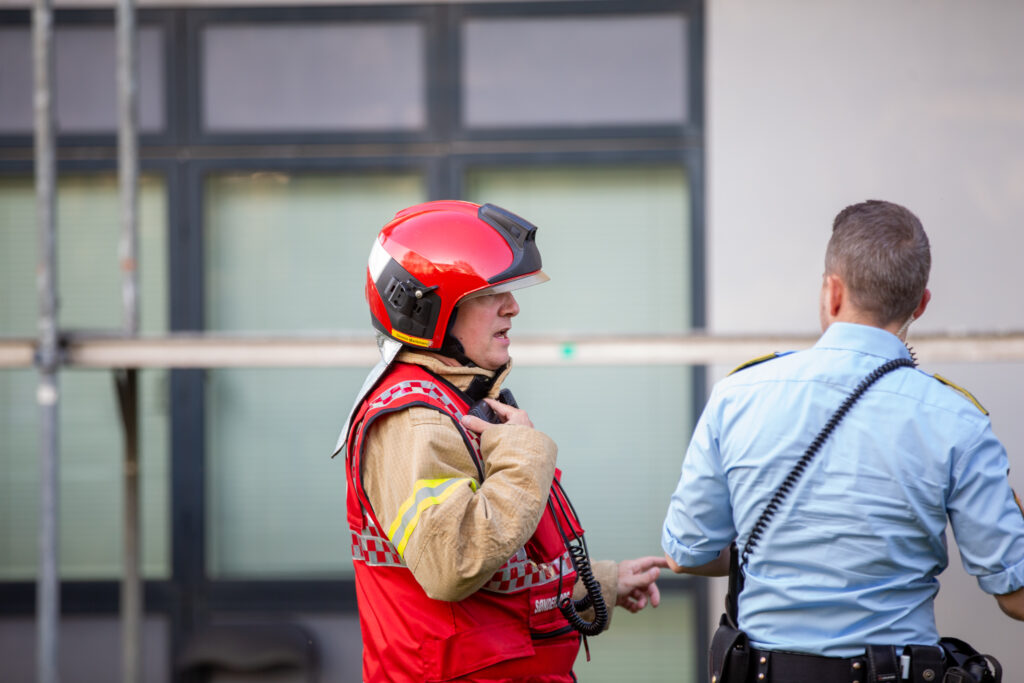 Kollegiebrand. Bachs FOTO