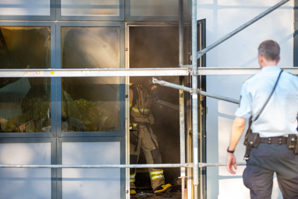 Kollegiebrand. Bachs FOTO