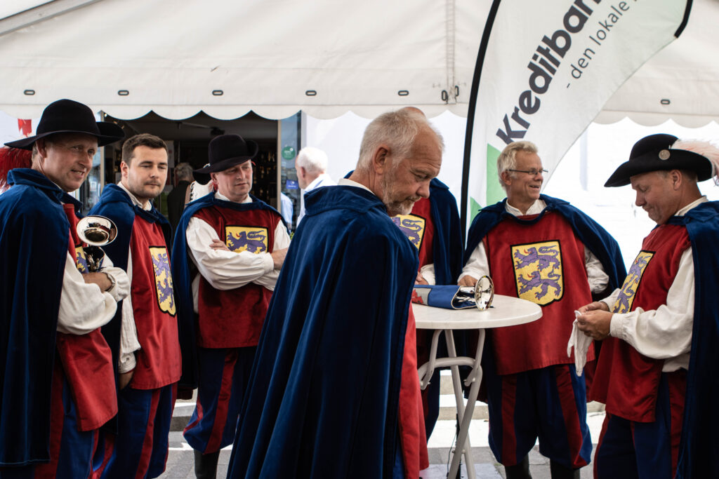 Ringriderøllet er landet. Foto: Ole Kæhler
