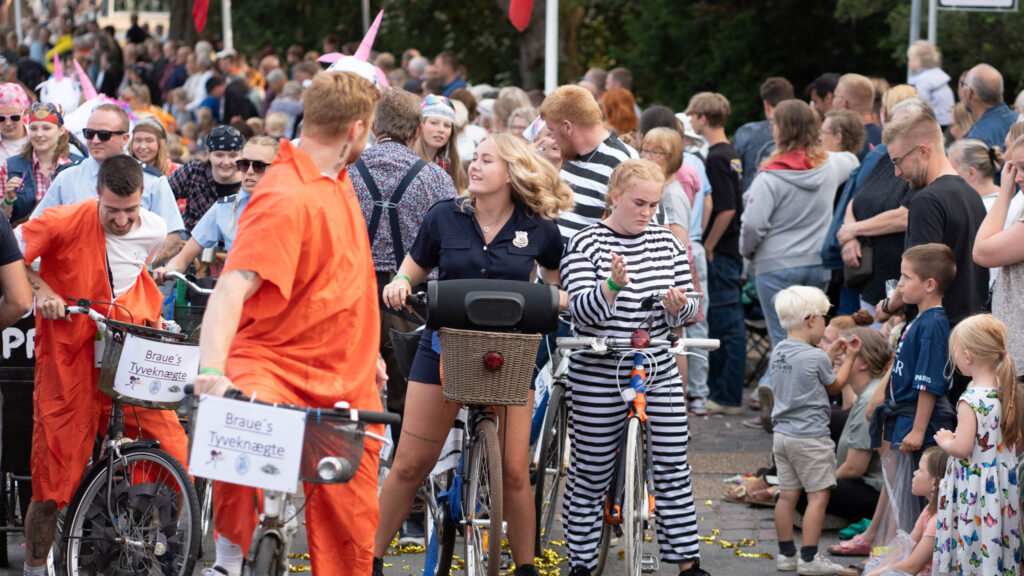 Cykeloptog. Bachs FOTO