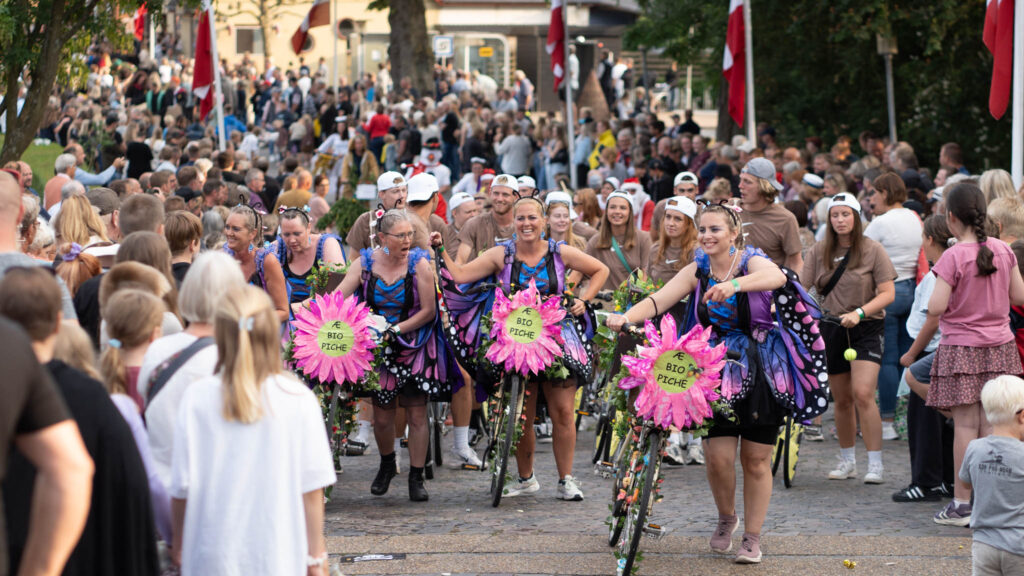 Cykeloptog. Bachs FOTO