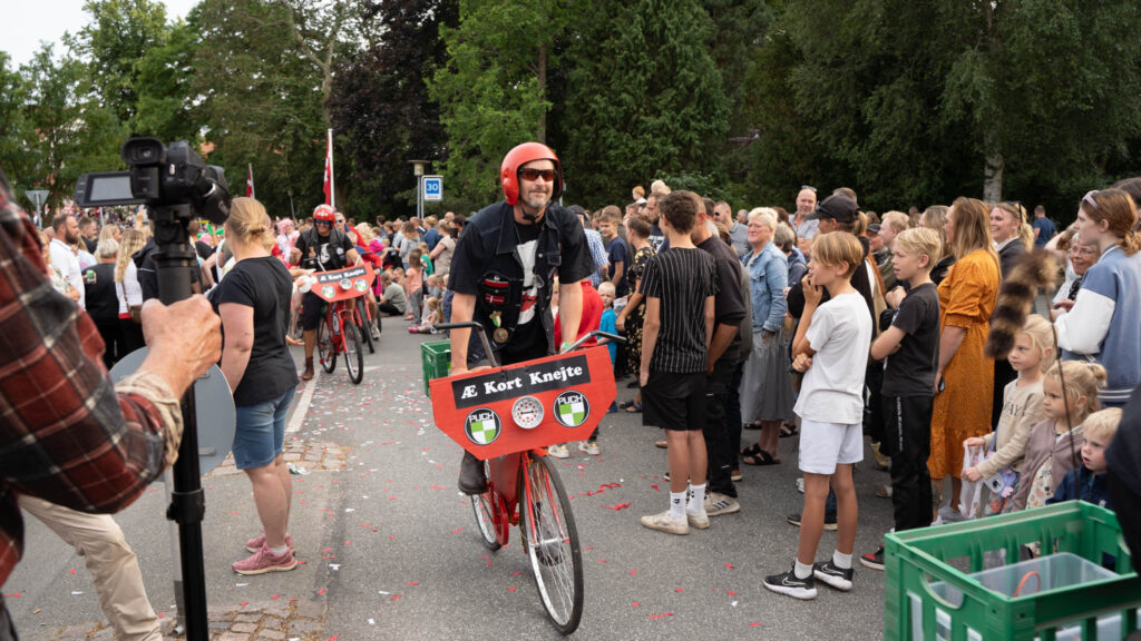 Cykeloptog. Bachs FOTO