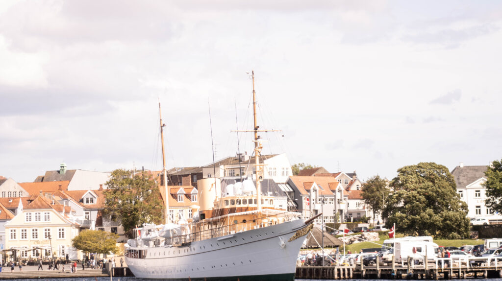 Vandkant. Foto: Ole Kæhler