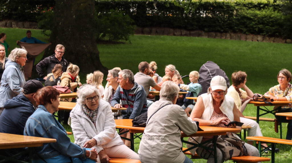 Parkunderholdning. Foto: Ole Kæhler