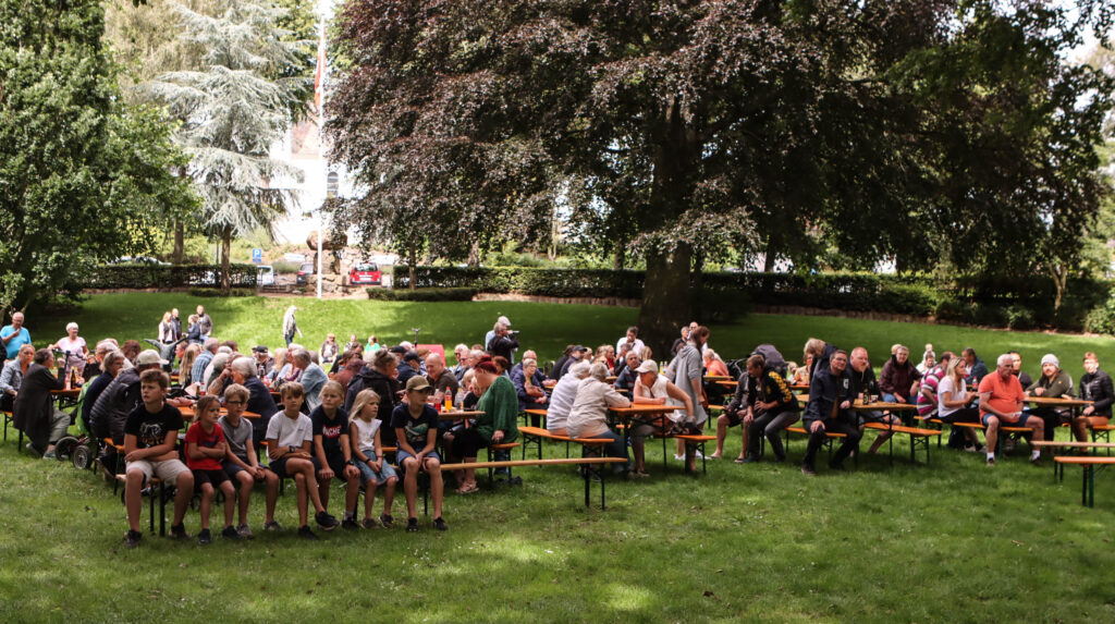 Parkunderholdning. Foto: Ole Kæhler