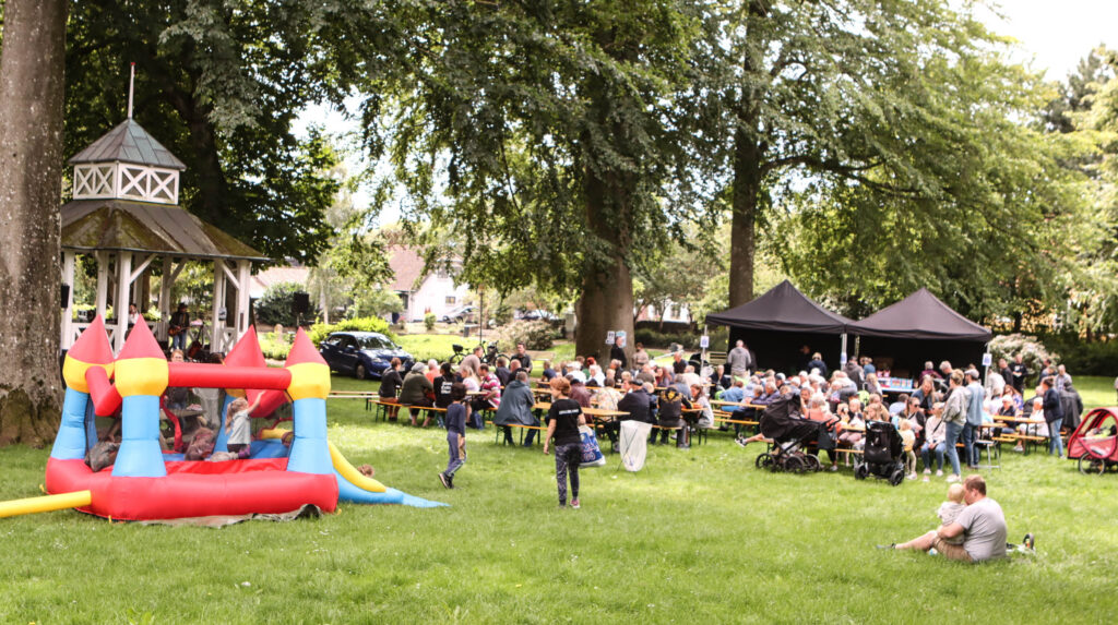 Parkunderholdning. Foto: Ole Kæhler