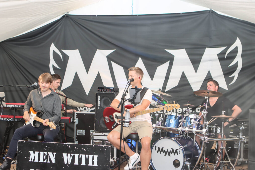 Nybøl-fest. Foto: Ole Kæhler