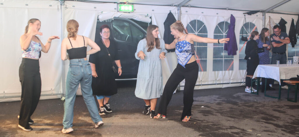 Nybøl-fest. Foto: Ole Kæhler