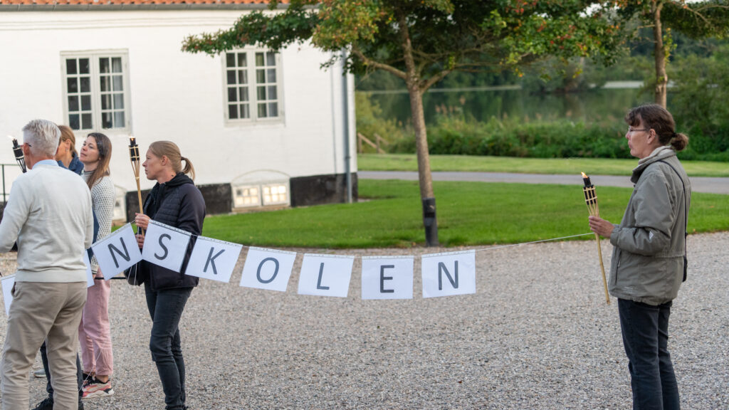 Skoledemo. Bachs FOTO