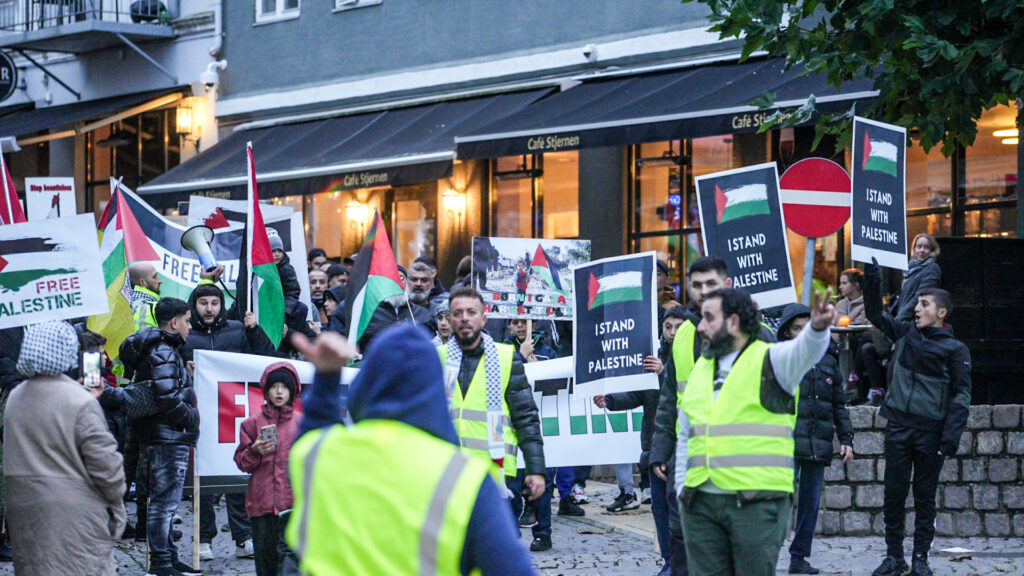 Demonstration. Bachs FOTO