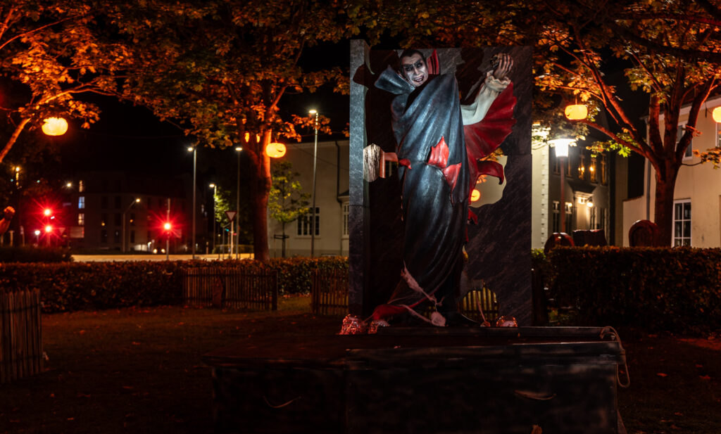Halloween. Bachs FOTO