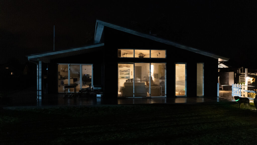Stormflod: Bachs FOTO & Ole Kæhler