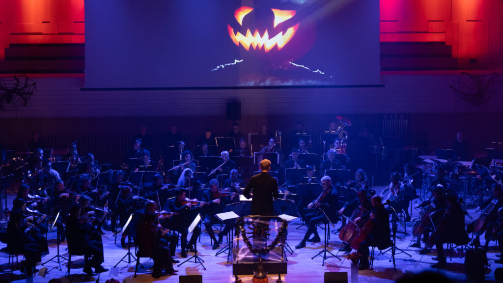 Halloween. Bachs FOTO