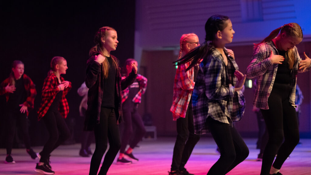 PS Dance. BACHS FOTO