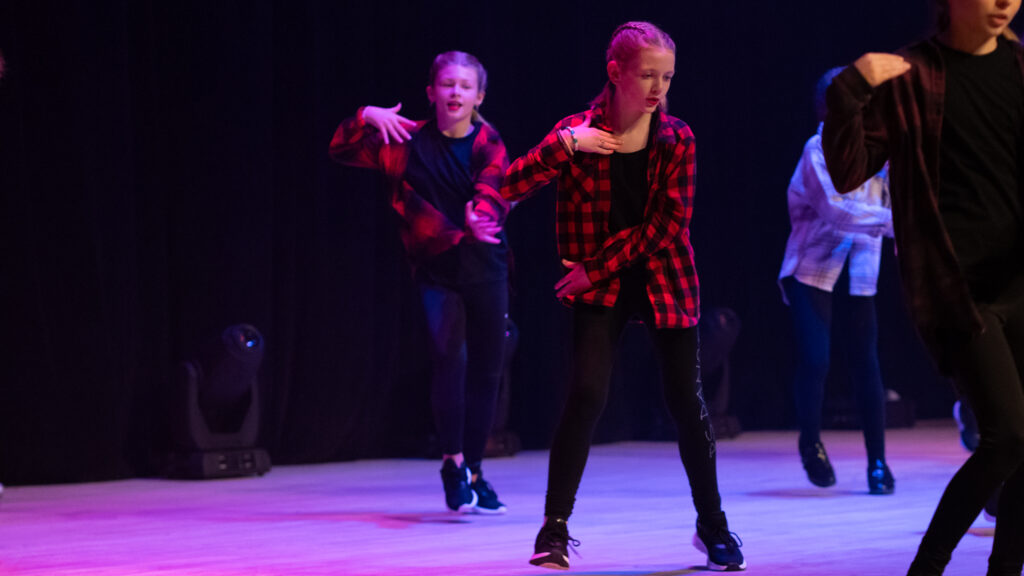 PS Dance. BACHS FOTO